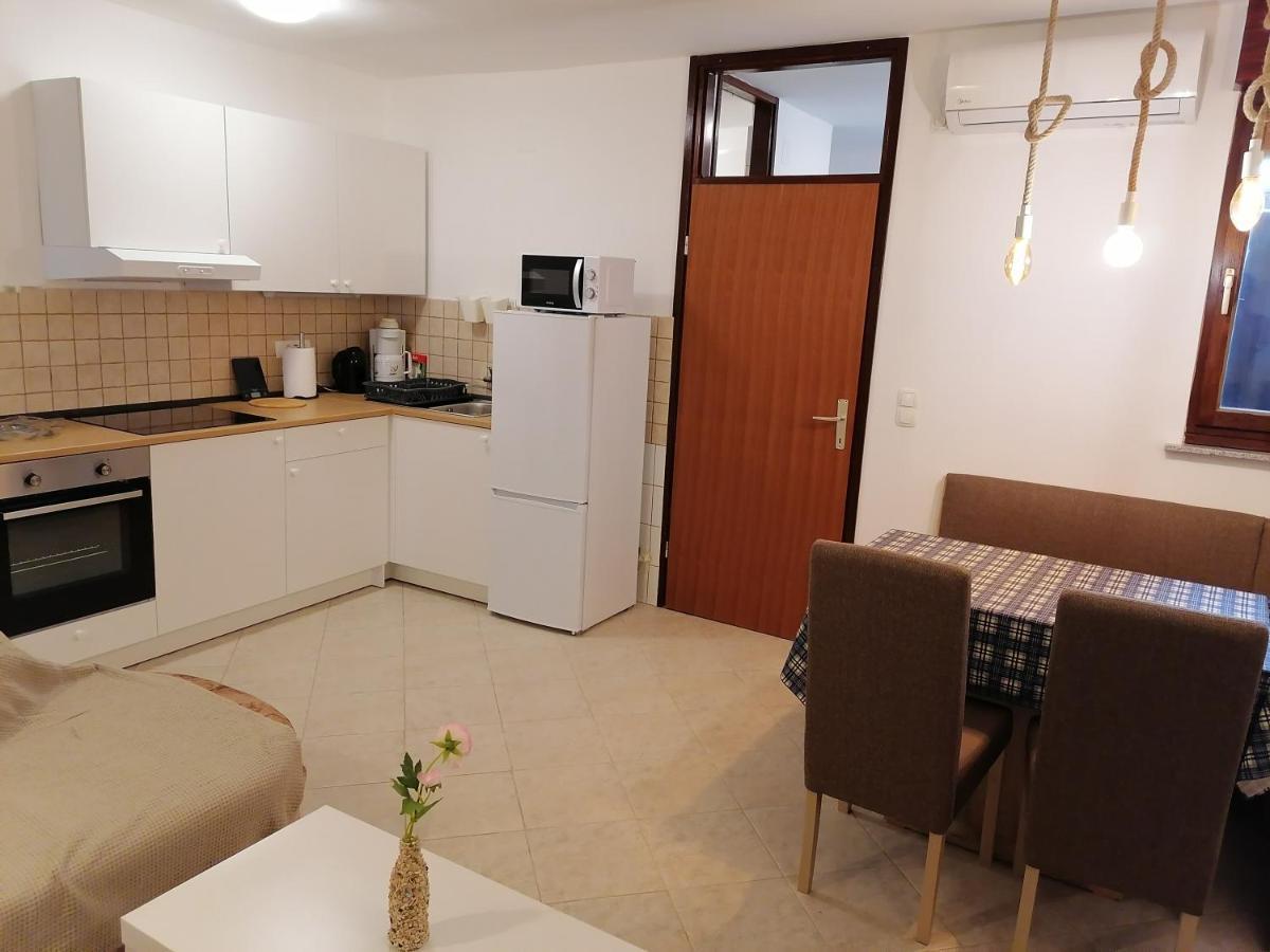 Kika Apartment Dramalj Ngoại thất bức ảnh